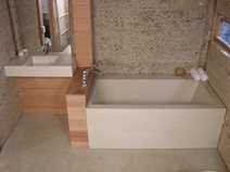 Como despejar banheiras de concreto