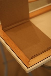 Cómo quitar el pegamento de madera de la tela