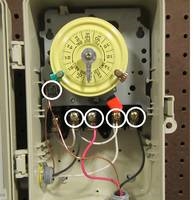 Como conectar um motor elétrico a um comutador de pólo único