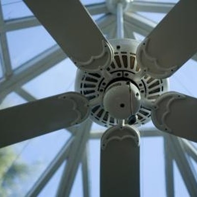 Kako zamijeniti prijemnike u stropnim ventilatorima Harbor Breeze