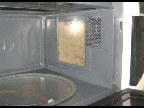 Cum să îndepărtați o placă de deflector dintr-un încălzitor de lemn