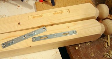 Cómo construir rieles de cama de madera