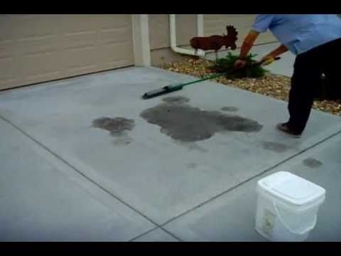 Como remover manchas de óleo do concreto agregado