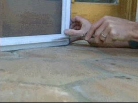 Cum se pune ușa glisantă în pistă