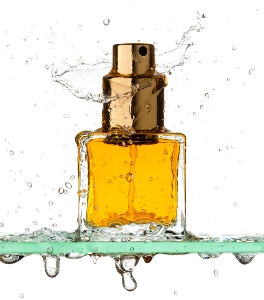 Ako odstrániť parfum z kože