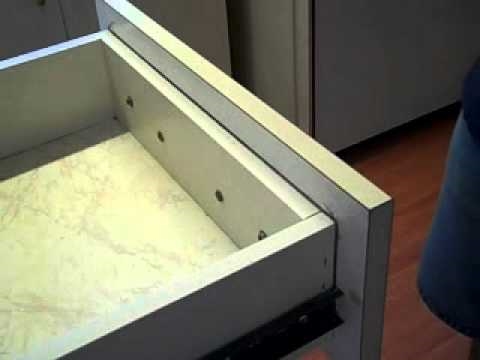 Come sostituire i frontali dei cassetti Ikea