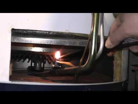 Cómo encender un piloto para una estufa de gas Frigidaire