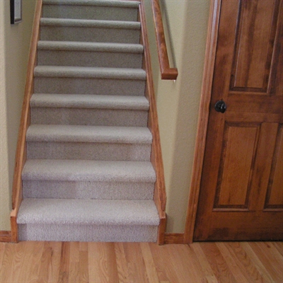 Teppich für Treppen schneiden