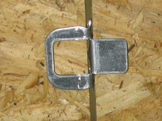 Cómo usar clips de madera contrachapada