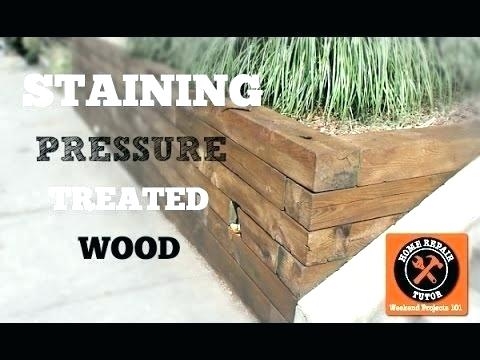 Bạn có thể sơn gỗ điều trị áp lực?