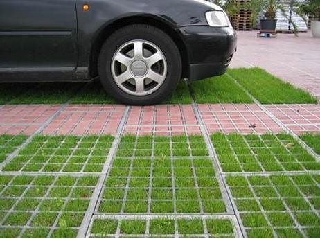 Как починить газон для парковки автомобилей