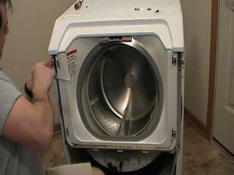 Cum se scurge o mașină de spălat Neptun Maytag