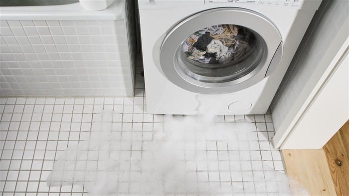 Kā novērst Samsung veļas mazgājamās mašīnas noplūdi