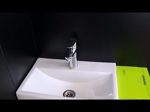 Kā mainīt vannas istabas izlietnes krāsu