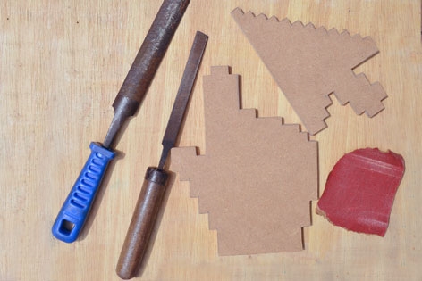Como cortar madeira fina