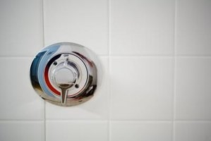 Kuidas reguleerida Moen-dušši