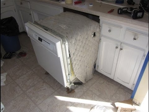 ボッシュの食器洗い機の底を取り外す方法