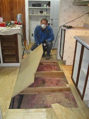 Cum se instalează covorul într-o casă mobilă