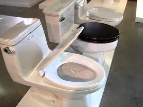 Toto tualetes sēdekļa vāka pievilkšana