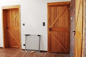 Jak pomalować zewnętrzne drzwi piwnicy