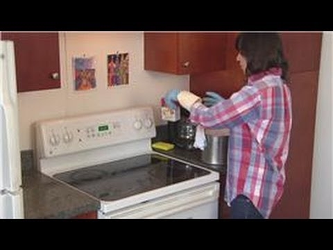 Jak czyścić twardy smar z górnej pokrywy pieca