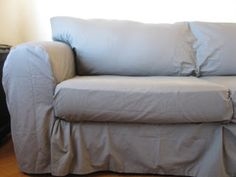 So machen Sie No-Sew Couch Schonbezüge mit Bettwäsche