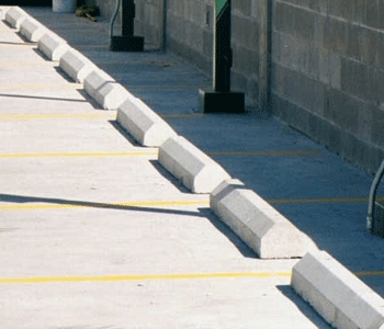 Як зробити власну зупинку на колесі з бетонної стоянки