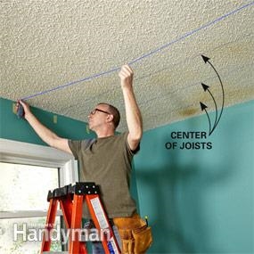 Comment installer des cloisons sèches sur un plafond texturé Popcorn