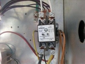 Hoe relais voor een airconditioner te vervangen