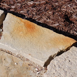 Como remover ferrugem de pedra ou laje
