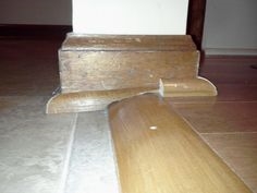 Како направити подне прелазне траке између два неједнака пода