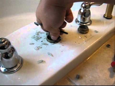 Comment remplacer une vanne de répartition dans un robinet Moen