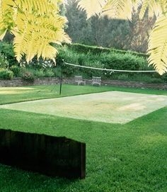 Como fazer uma quadra de tênis de grama no quintal