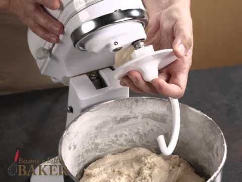 Comment faire de la pâte dans un mélangeur KitchenAid