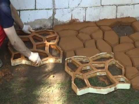 Quikreteで庭の飛び石を作る方法