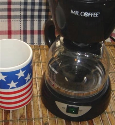 Bir Kahve Makinesi Kabartma tozu ile nasıl temizlenir