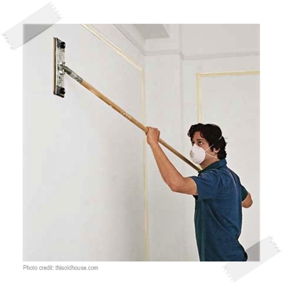 Cómo limpiar paredes interiores de hormigón