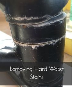 Comment nettoyer les taches d'eau dure sur les appareils en bronze