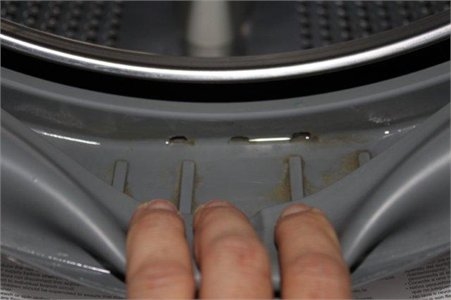 Πώς να εκτελέσετε τον καθαρό κύκλο στο πλυντήριο LG Tromm