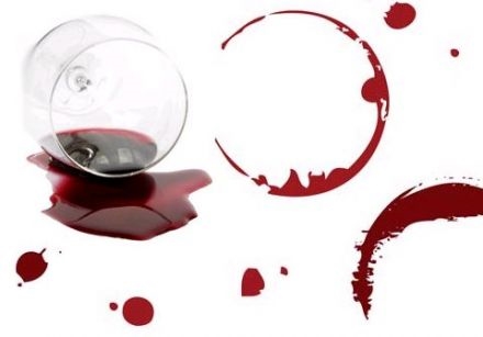 Comment enlever les taches de vin rouge du tissu
