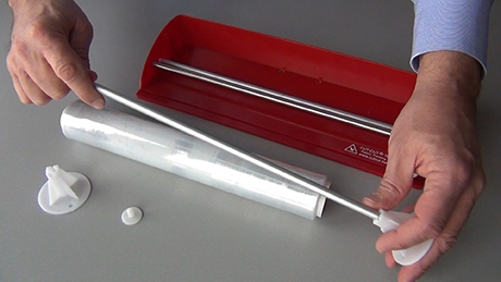 Como remover o invólucro plástico preso ao metal