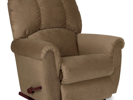 Cómo limpiar un sillón reclinable La-Z-Boy con tela de gamuza de microfibra