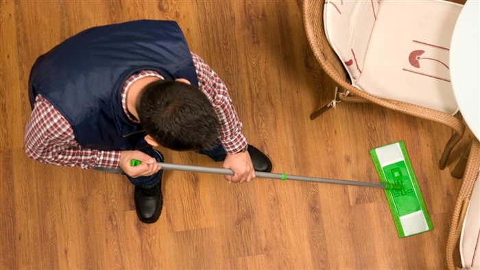 Bisakah Anda Menggunakan Swiffer Sweeper Wet Mop di Laminate Floors?