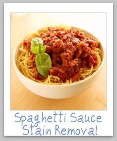 Jak čistit špagetovou omáčku z kůže