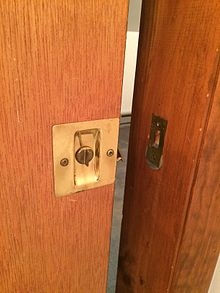 Kuinka ovenkahva toimii?