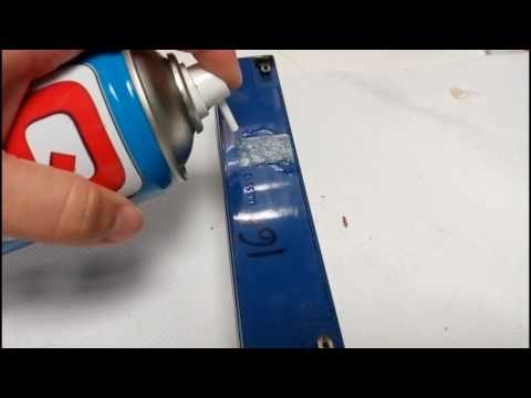 Cómo quitar la goma adhesiva de cinta adhesiva de la tela de poliéster