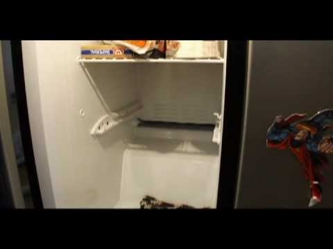 Kā atbloķēt Maytag ledusskapju kanalizācijas spraudni