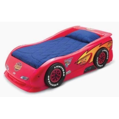 Как да разглобявате легло с малко състезание за автомобили Tikes