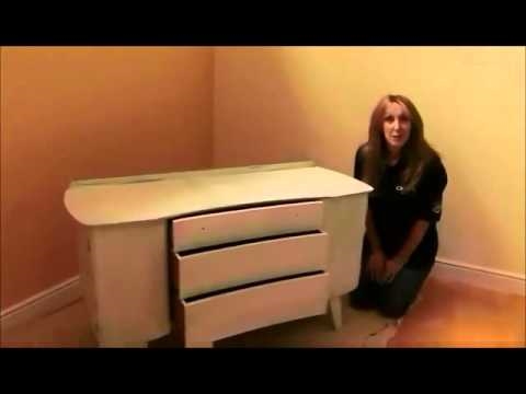 Hur man konverterar Graco Classic Crib till en småbarns säng
