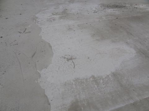 Как да излеем бетон под дъжда